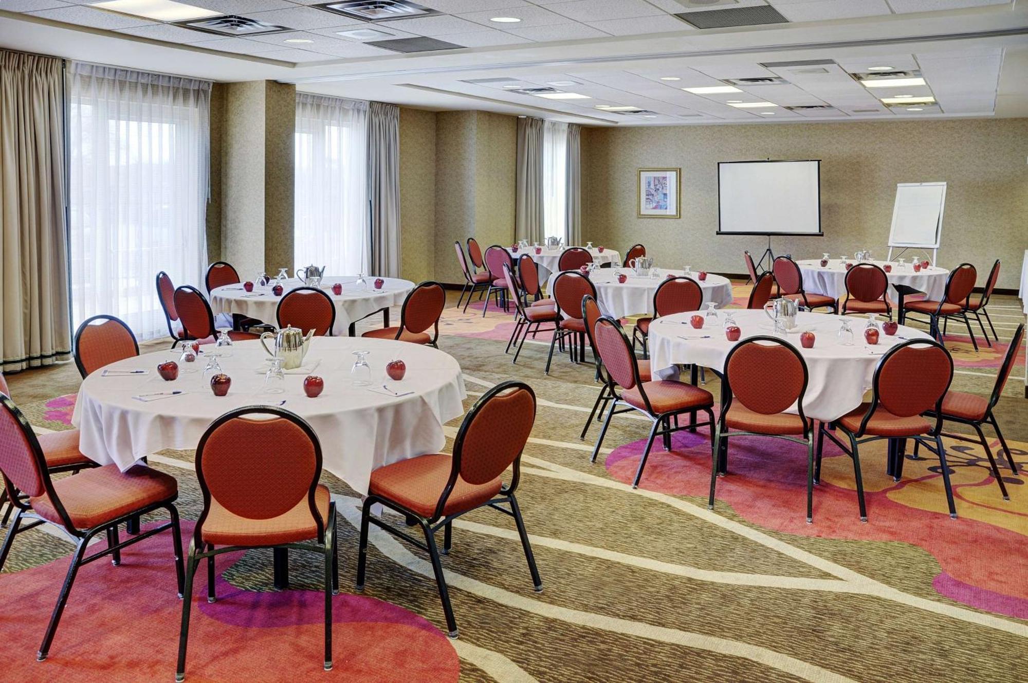 Hilton Garden Inn Kitchener/Cambridge Exterior foto