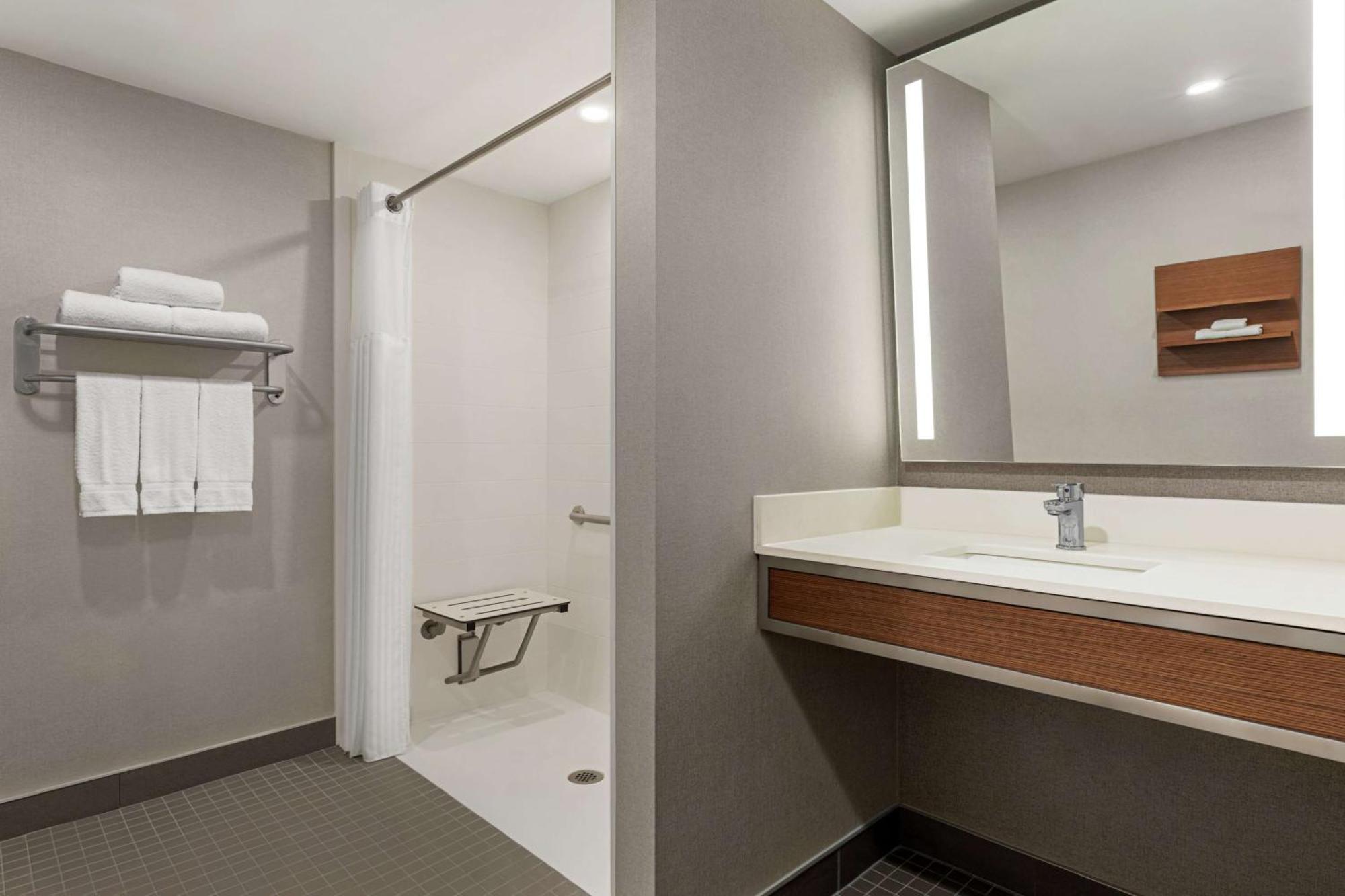 Hilton Garden Inn Kitchener/Cambridge Exterior foto